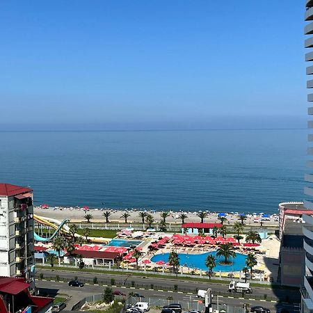 Black Sea Apartament Batumi Exterior foto