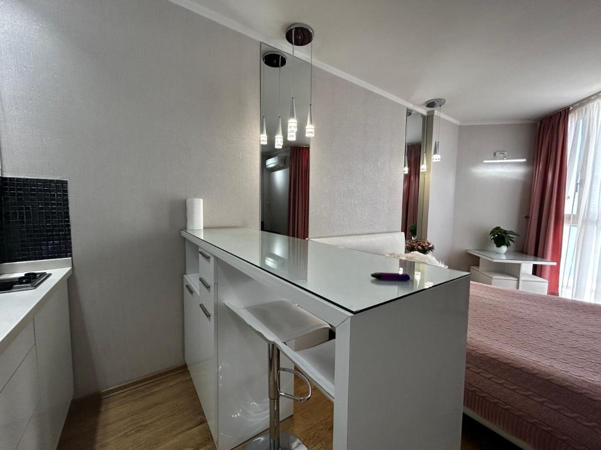 Black Sea Apartament Batumi Exterior foto